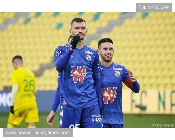 斯特拉斯堡客场平尼斯，排名第七维持中游稳定位置